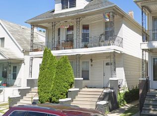 2297 Florian Ave, Hamtramck, MI 48212