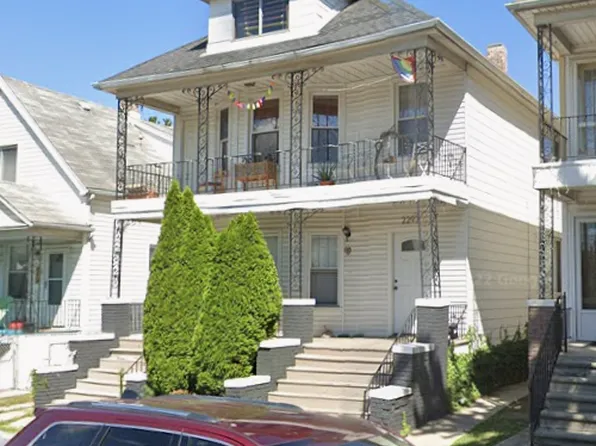 2297 Florian Ave, Hamtramck, MI 48212