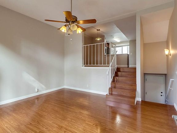 3rd image of 8787 Gilman Dr Unit B