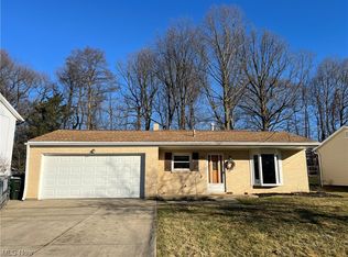 531 Narragansett Dr, Tallmadge, OH