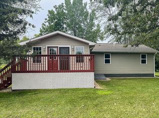 5745 26th Ave, Vinton, IA 52349