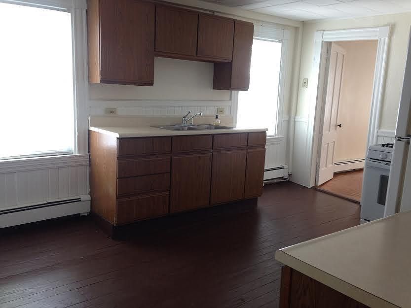 1st image of 97 Water St APT 3