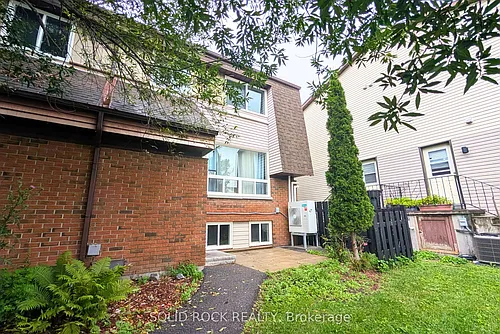 29 Woodvale Grn #B Photo 1 29 Woodvale Grn #B Photo 1
