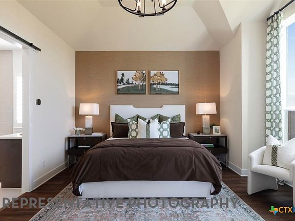 5th image of 12426 Mulholland Dr
