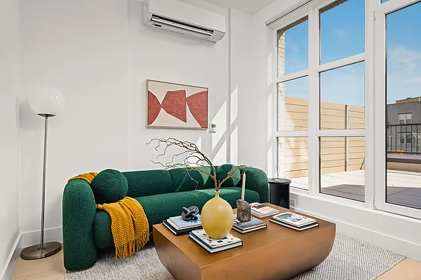 Living room, photo 4