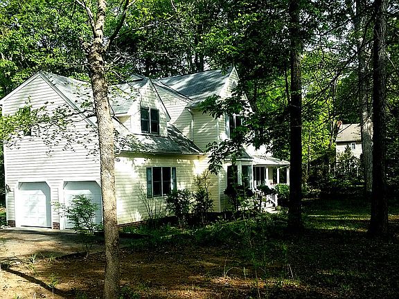 2nd image of 8870 Greenwood Blvd