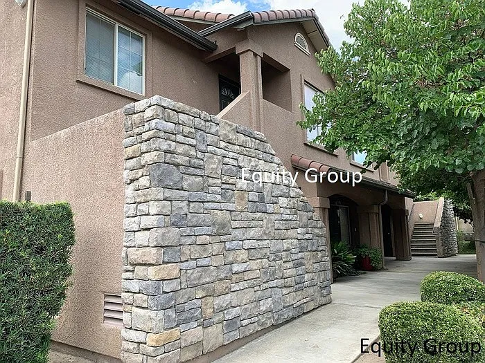 4223 W Walnut Ave photo 1