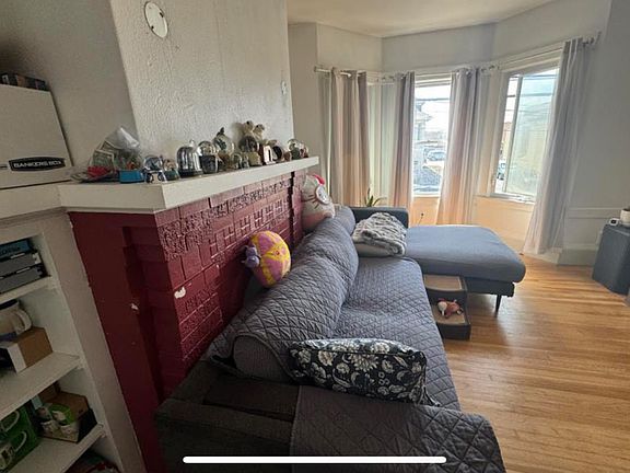 5th image of 49 Oliver St