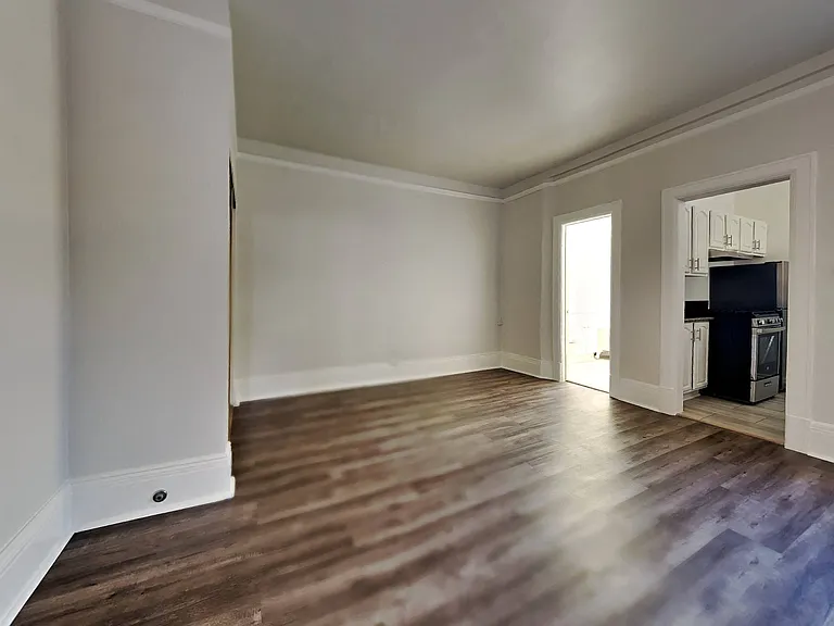 146 McAllister St — Photo 46