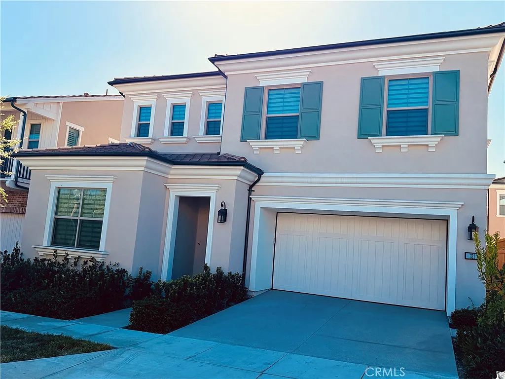 4 bed, 2937 sqft, $6,500 — Photo 2