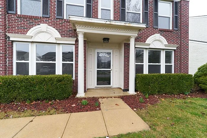 Building Photo - 10393 Windward Dr