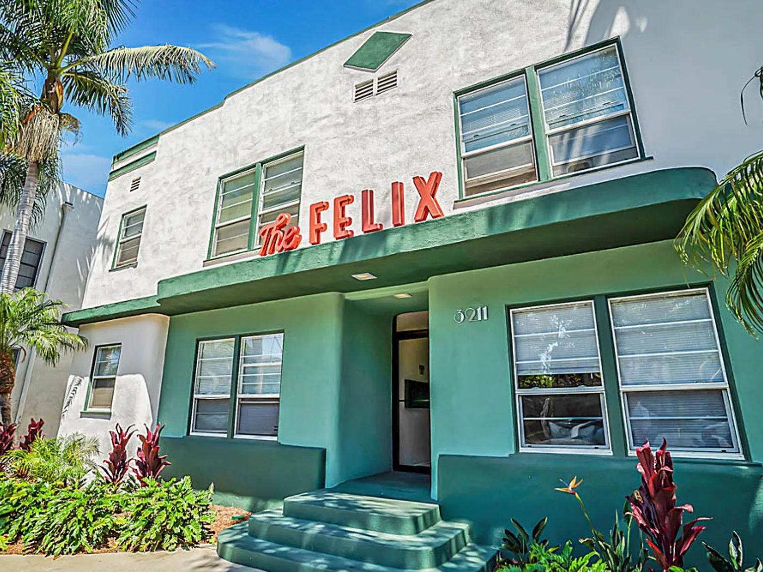 The Felix — Photo 2