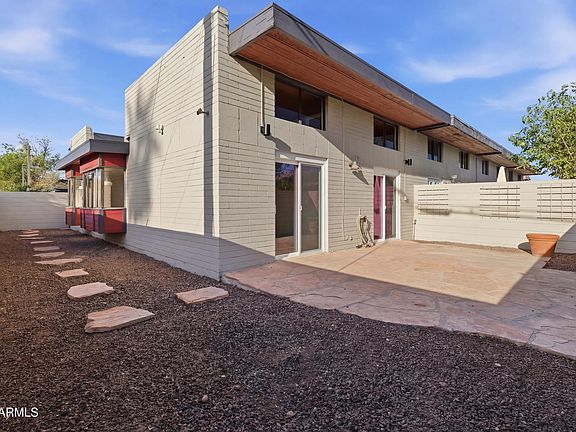 4th image of 455 E BROADWAY Road #4