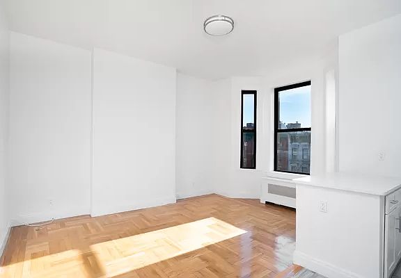 3rd image of 17 W 125th St APT 3D