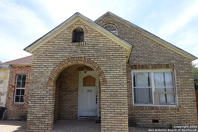 1st image of 814 Elmwood Dr