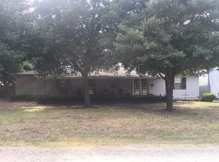 802 Bowie, Thornton, TX 76687