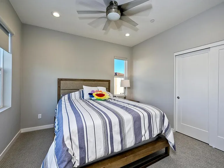 16242 Camden Cir — Photo 17