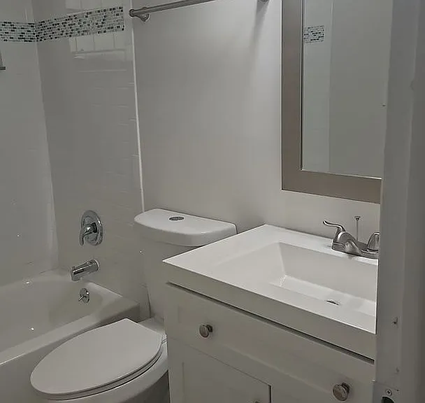 Sabal Palms Apartment Homes — Photo 36