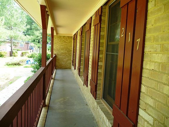 217_Shore_Side_Rd_Ready_to_List_pic_012