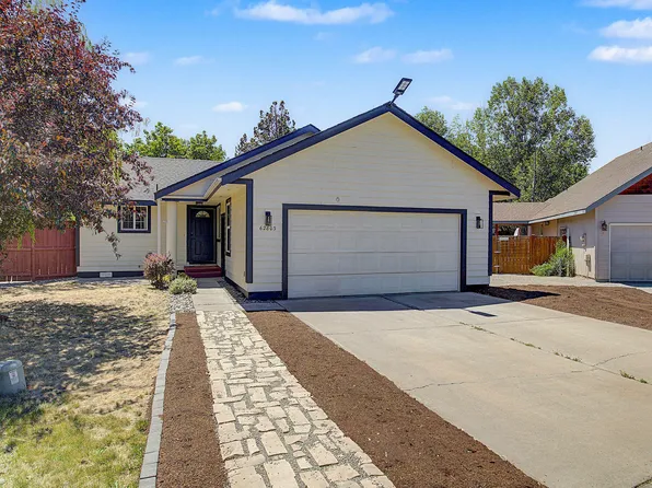 62803 Snowcap Ct, Bend, OR 97701
