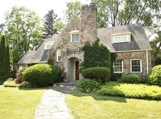 65 Roosevelt Rd, Rochester, NY 14618