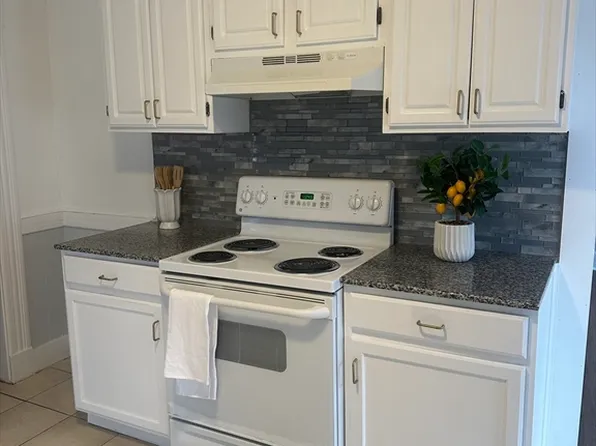 51-53 Pasco Rd, Indian Orchard, MA 01151