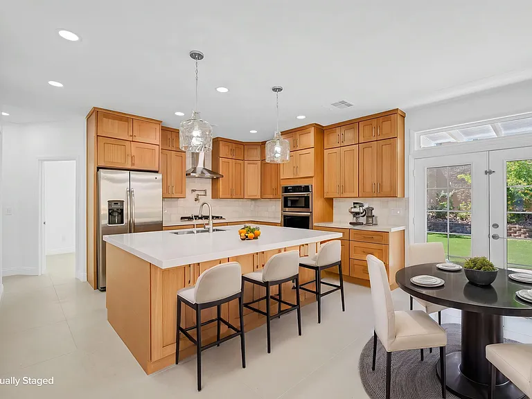10705 Sprucedale Ave — Photo 3