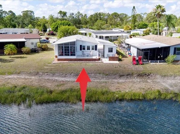 19292 Tuckaway Ct #53J, North Fort Myers, FL 33903