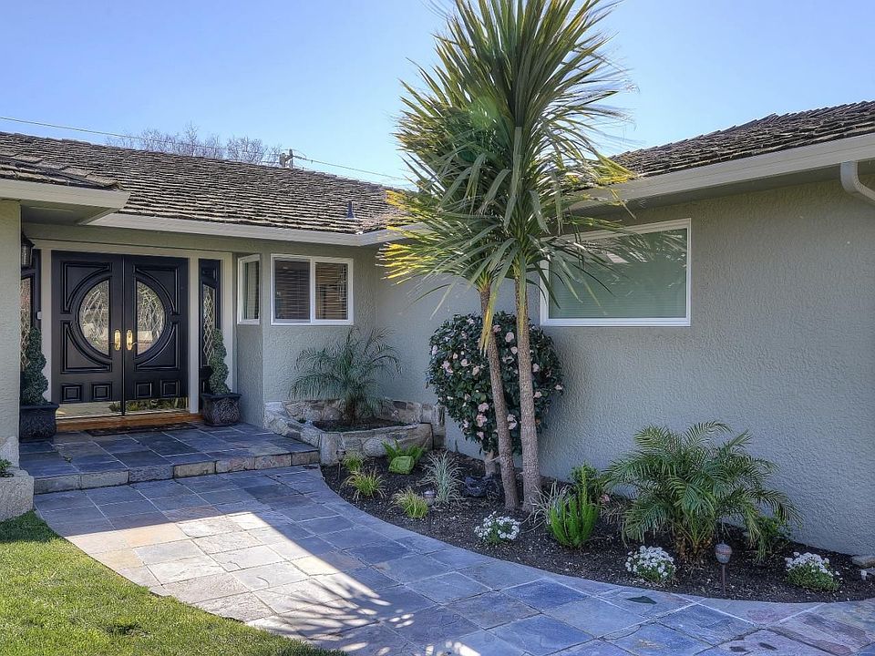 1st image of 1242 Norval Way