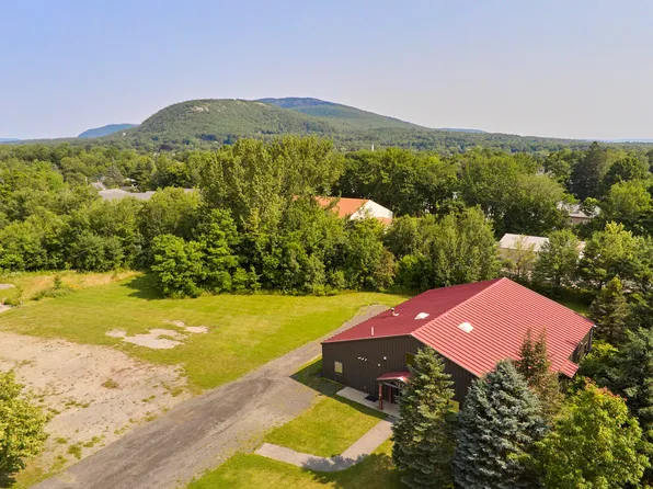 12 Colcord Avenue, Camden, ME 04843