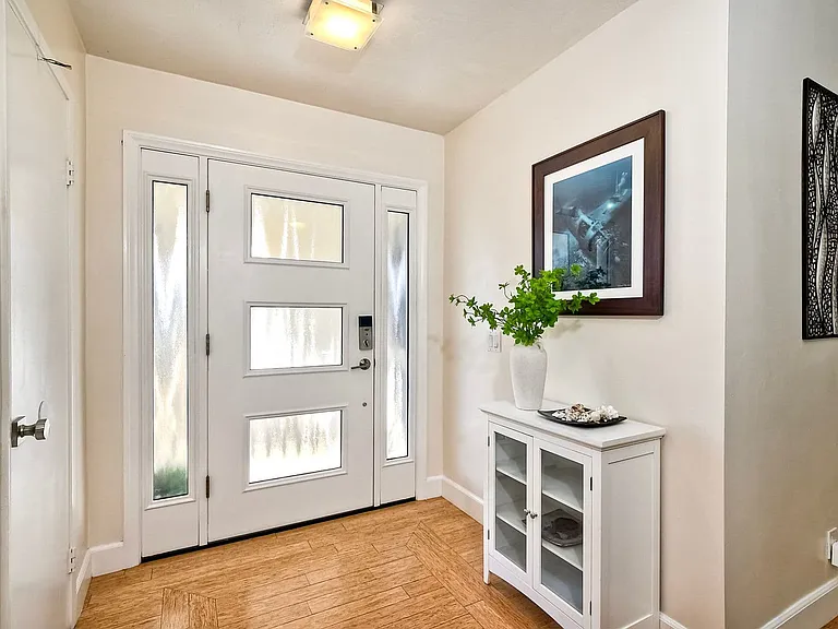 211 Chapalita Dr #ID1048659P — Photo 3