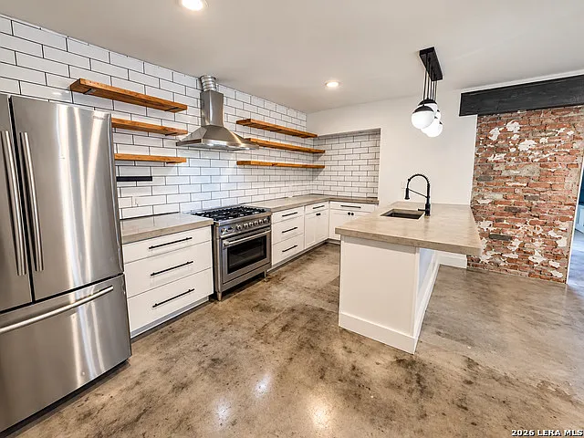Craig Place — Photo 3