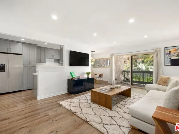 4732 Park Granada Unit 223, Calabasas, CA 91302