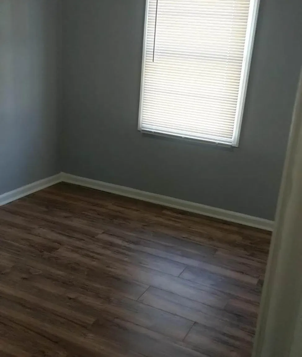 2 bed, 765 sqft, $800 — Photo 2