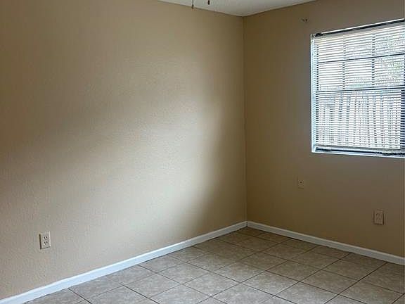 4th image of 203 POINSETTIA PINE COURT #102