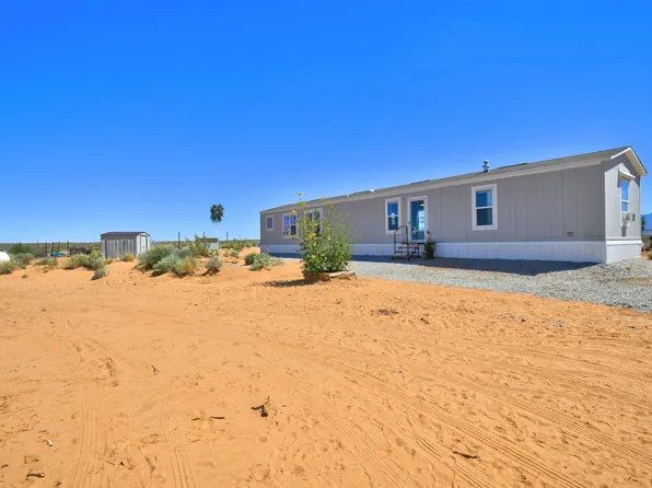 49 Louis St, Belen, NM 87002
