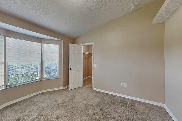 7132 Waxwing Dr — Photo 14