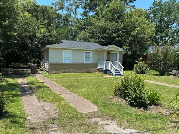 1427 Daytona Dr, Mobile, AL 36605