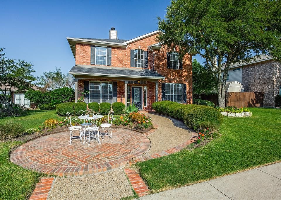 1st image of 819 Ashley Pl