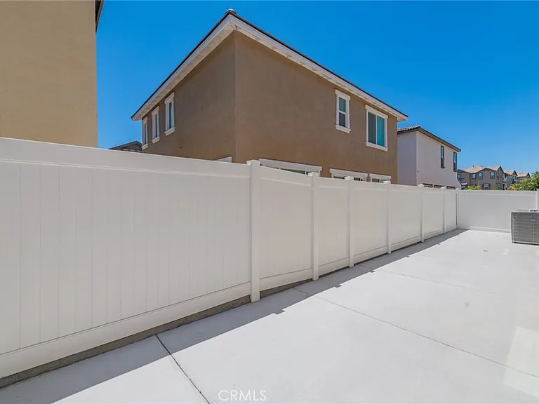 40277 Birchfield Dr — Photo 28