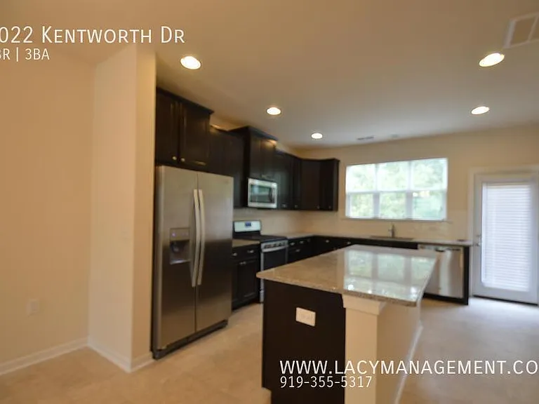6022 Kentworth Dr — Photo 6