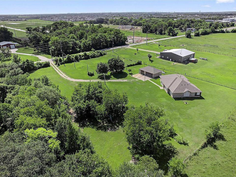1st image of 329 Gou Hole Rd