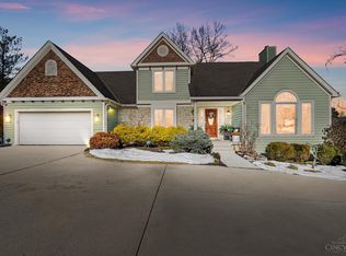 330 Whispering Pines Dr, Loveland, OH 45140