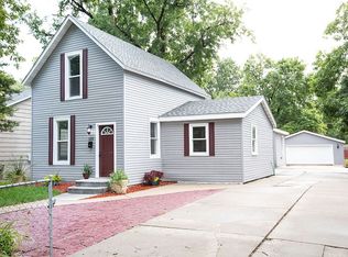 115 10th St, West Des Moines, IA 50265