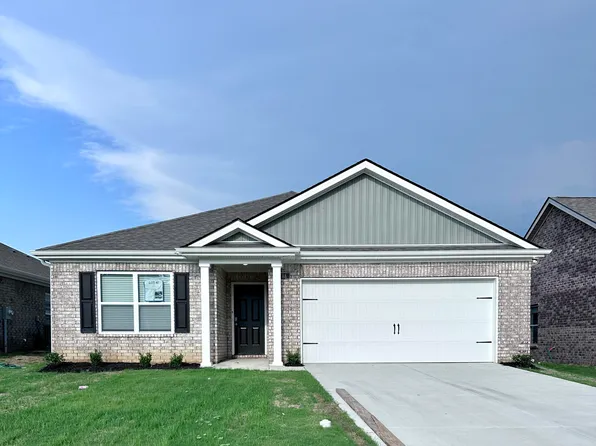 38 Thorn Tree St, Byhalia, MS 38611