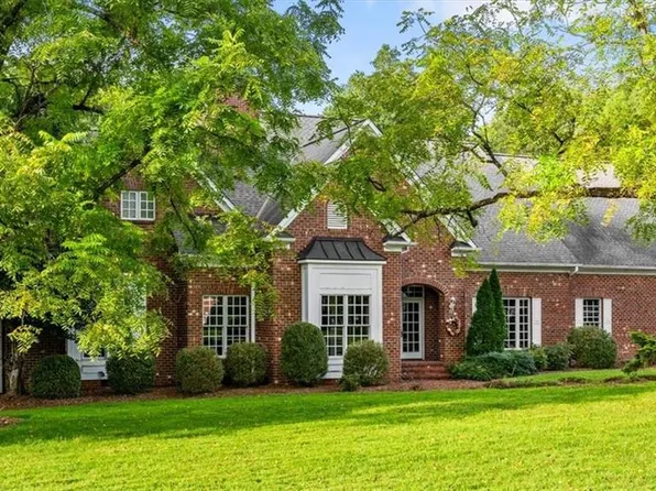 2310 Brandt Trace Farm Rd, Greensboro, NC 27455