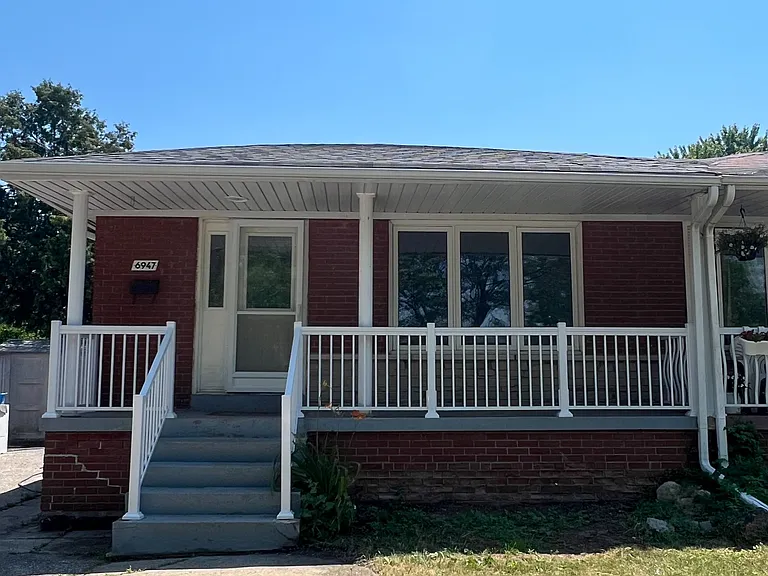 6947 Chigwel Ct #UPPER — Photo 1
