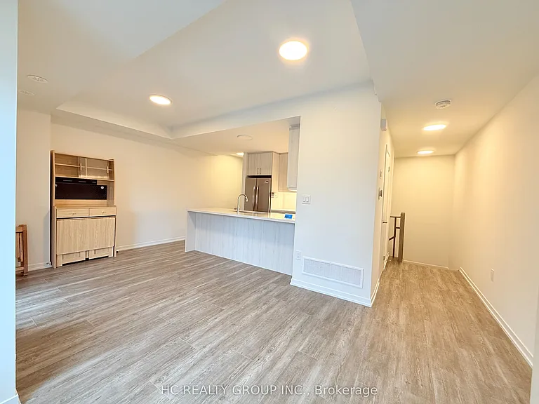 38 Matawin Ln — Photo 12