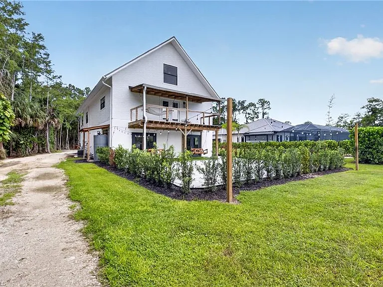 5191 Coral Wood Dr — Photo 42