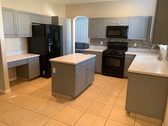 5th image of 1165 Coral Desert Dr